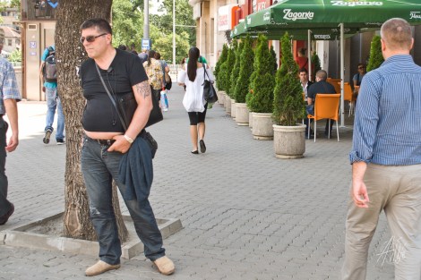 Amigos como este con la chopera al aire y remeras que les cortan la circulación vi varios.