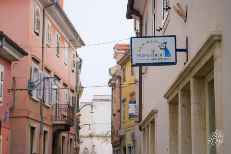 Cartel Koper, Eslovenia