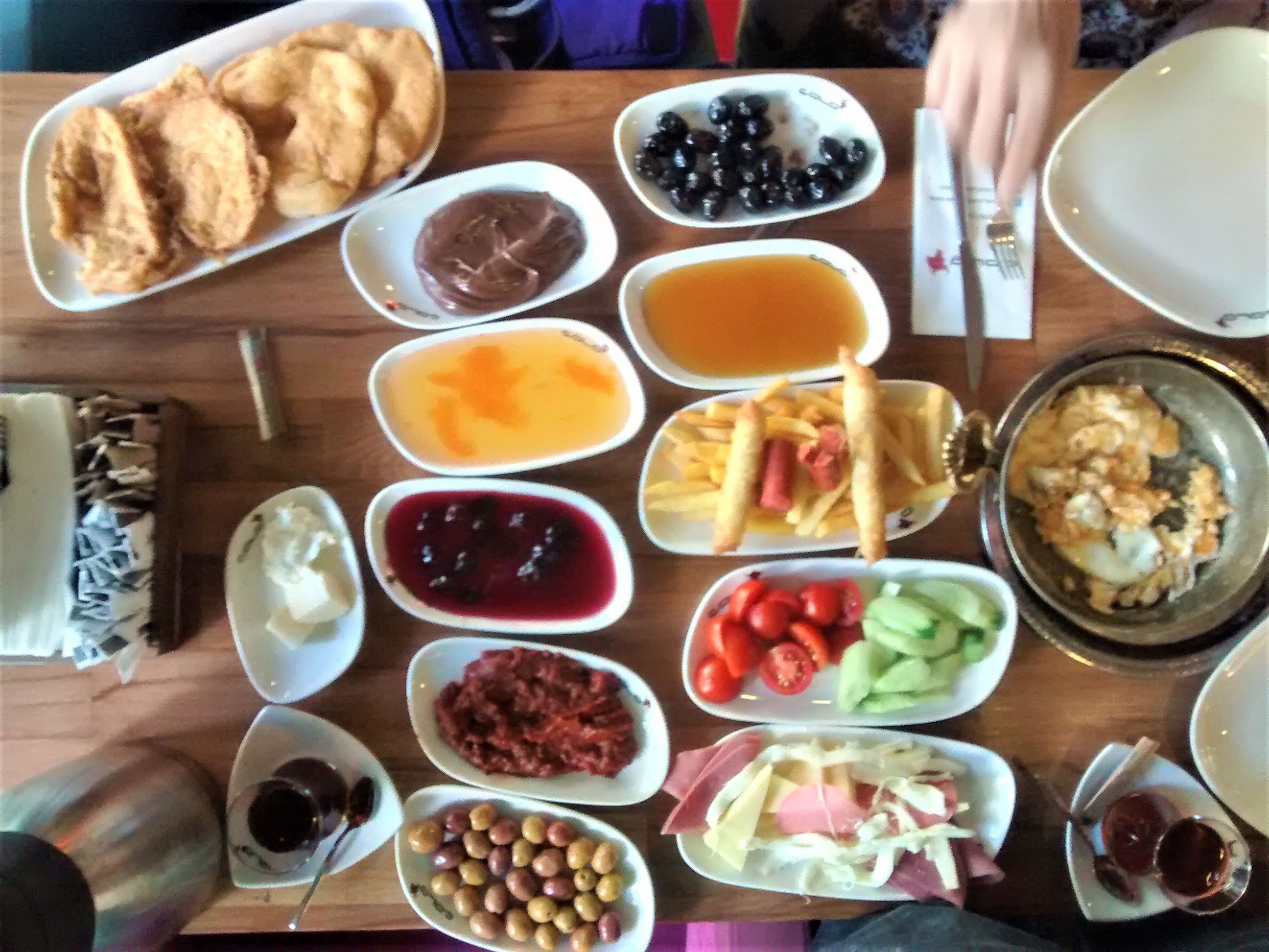 desayuno turco serpme kahvaltı